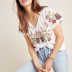Anthropologie Elodie White Floral Embroidered Boho Top. Size M.